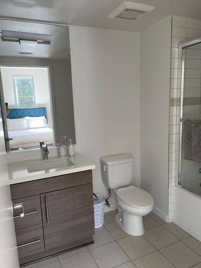Las Palmas - Modern, Stylish, Spacious, Secure & Tranquil Condo With 2 Master Suite Bedrooms - Wlk To Sm Pier Los Angeles Exteriör bild